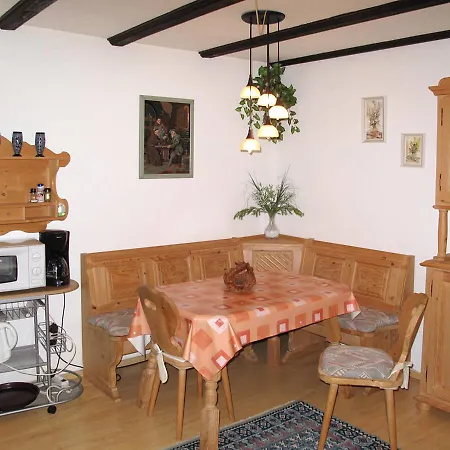 Feriendorf-am Hohen Bogen 100s Daire Arrach
